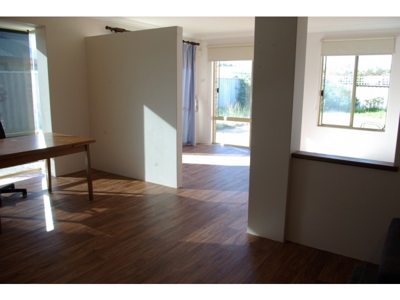 82 Lydon Blvd, Atwell WA 6164