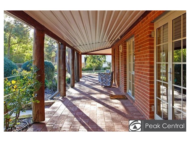389 Kelvin Road, Orange Grove WA 6109