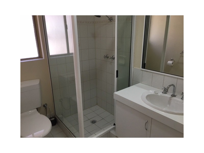 3 Bainton Road, Leeming WA 6149