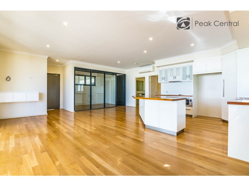 13/2-4 Pensioner Guard Road, North Fremantle WA 6159
