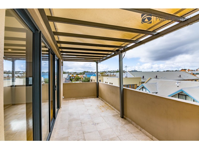 13/2-4 Pensioner Guard Road, North Fremantle WA 6159