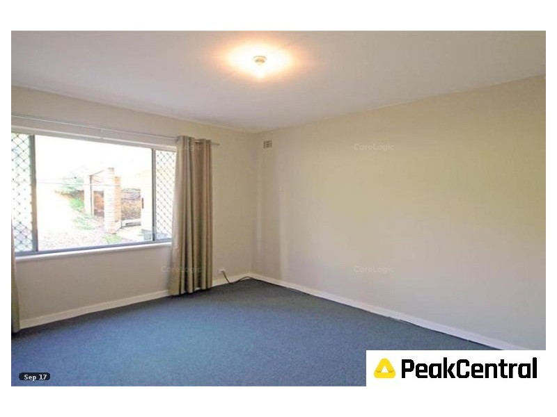 4/5 Fourth Road, Armadale WA 6112