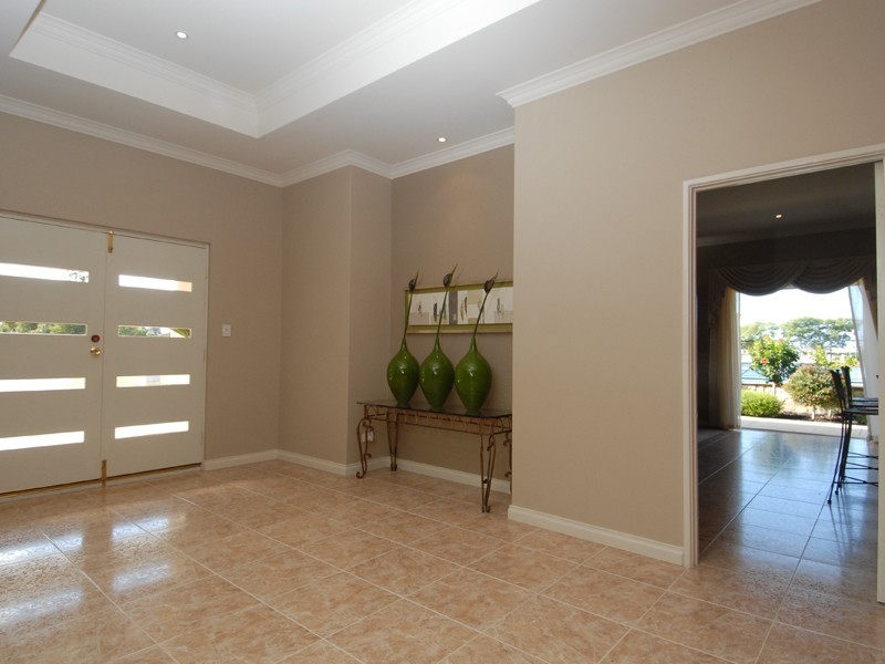 12 Pebble Bush Drive, Canning Vale WA 6155