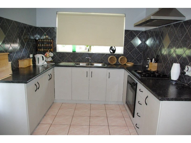 63 Christmas Avenue, Orelia WA 6167