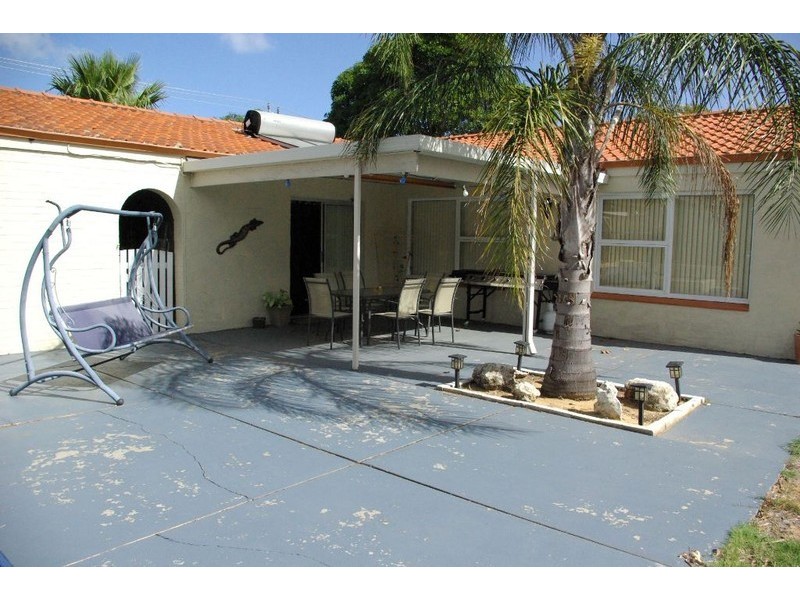 63 Christmas Avenue, Orelia WA 6167