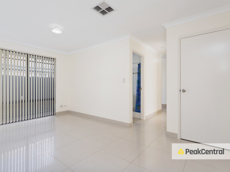 41 McCubbin Street, Seville Grove WA 6112