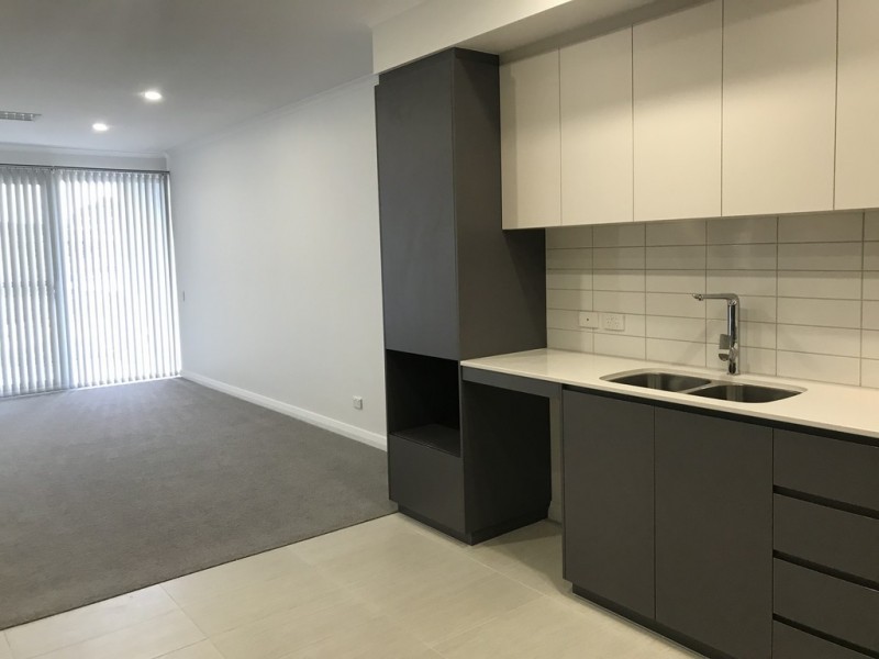 36/60 Flourish Loop, Atwell WA 6164