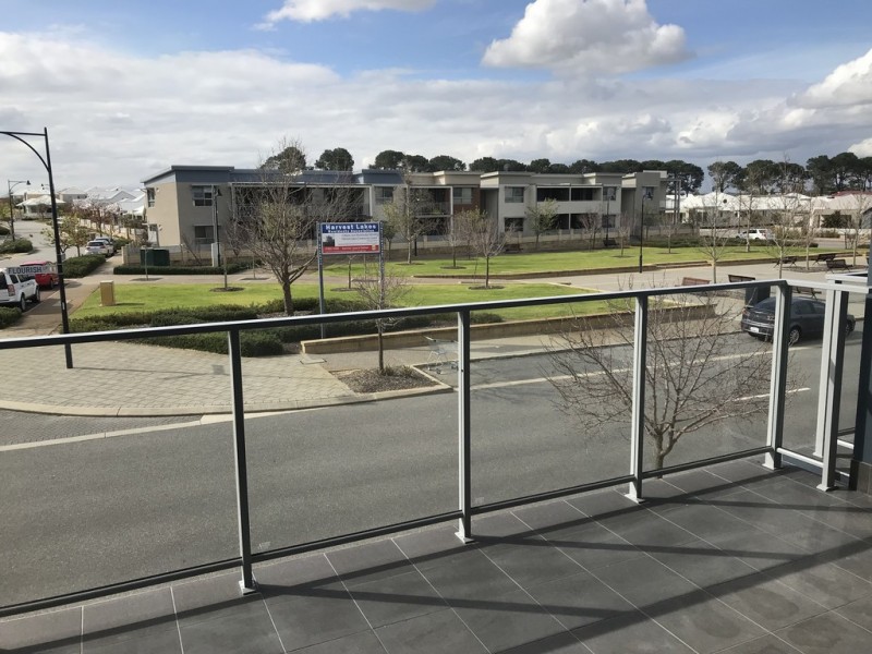 36/60 Flourish Loop, Atwell WA 6164