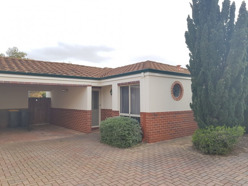 2/16 Ritz Court, Bibra Lake WA 6163