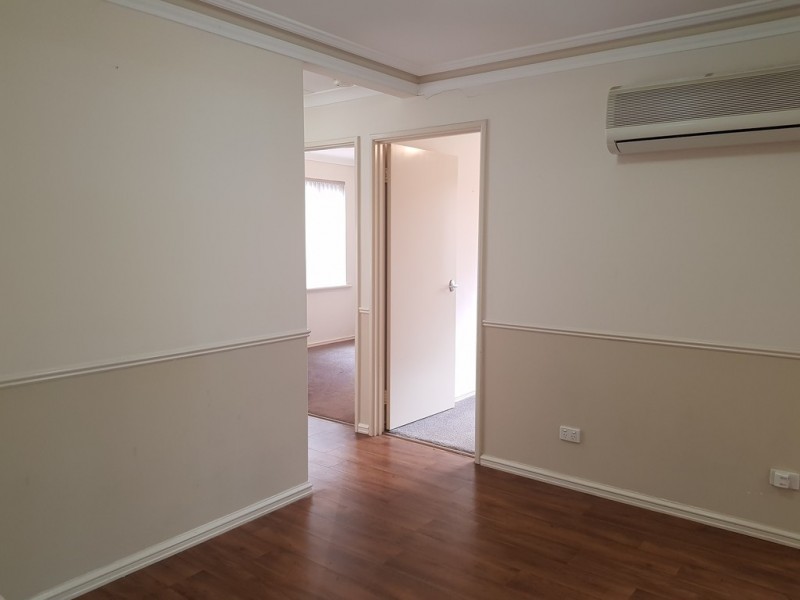 2/16 Ritz Court, Bibra Lake WA 6163