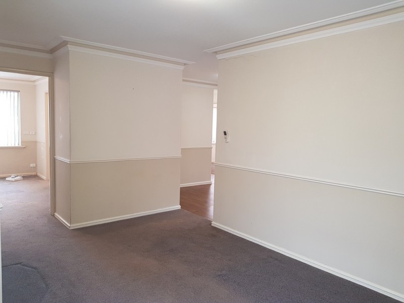 2/16 Ritz Court, Bibra Lake WA 6163