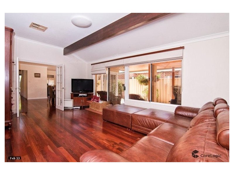 14 Marsh Avenue, Manning WA 6152