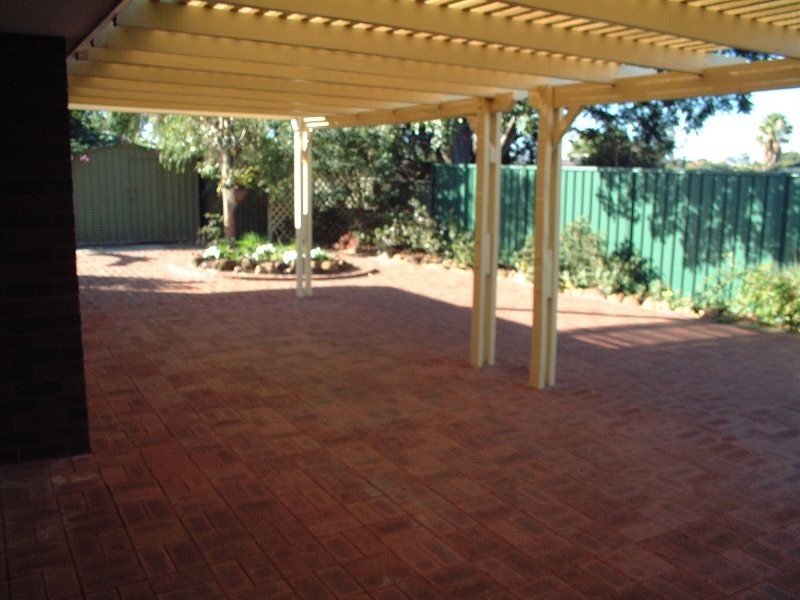 14 Karoonda Road, Booragoon WA 6154