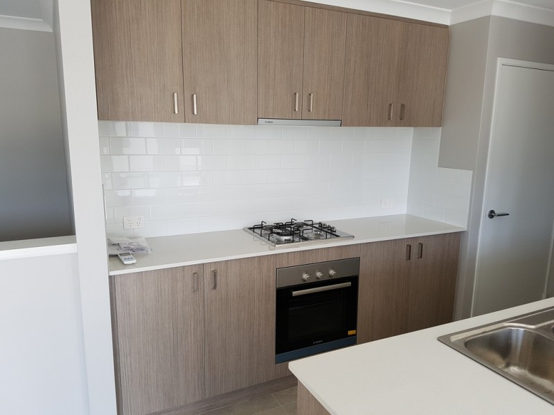 4/16 Pearson Drive, Success WA 6164