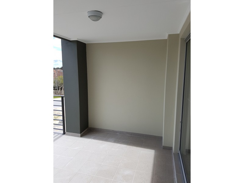 4/16 Pearson Drive, Success WA 6164