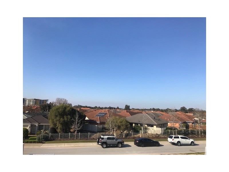 4/16 Pearson Drive, Success WA 6164