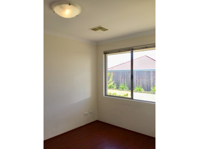 41 Aventurine Parade, Wellard WA 6170