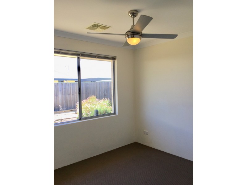 41 Aventurine Parade, Wellard WA 6170