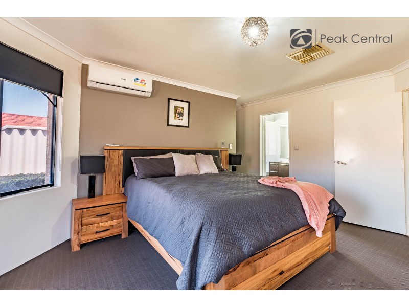 67 Delton Way, Atwell WA 6164