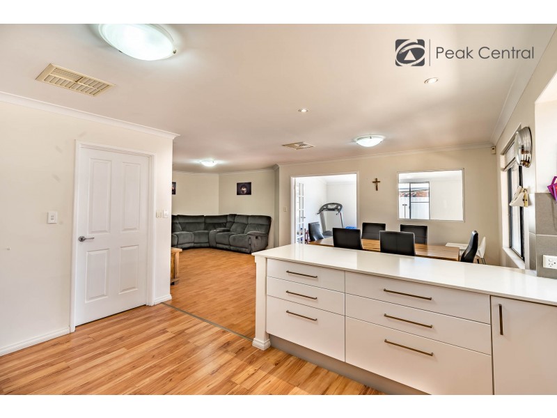 67 Delton Way, Atwell WA 6164