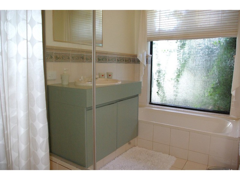2 Bodella Gardens, Atwell WA 6164
