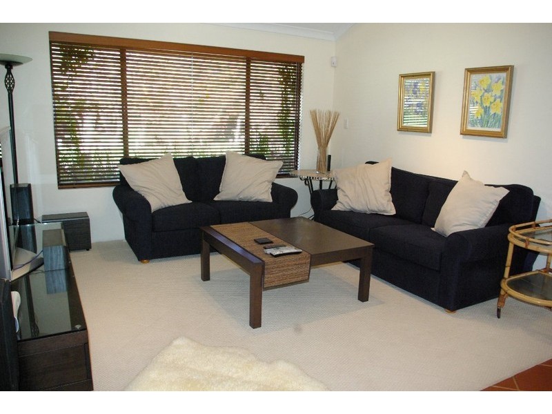 2 Bodella Gardens, Atwell WA 6164