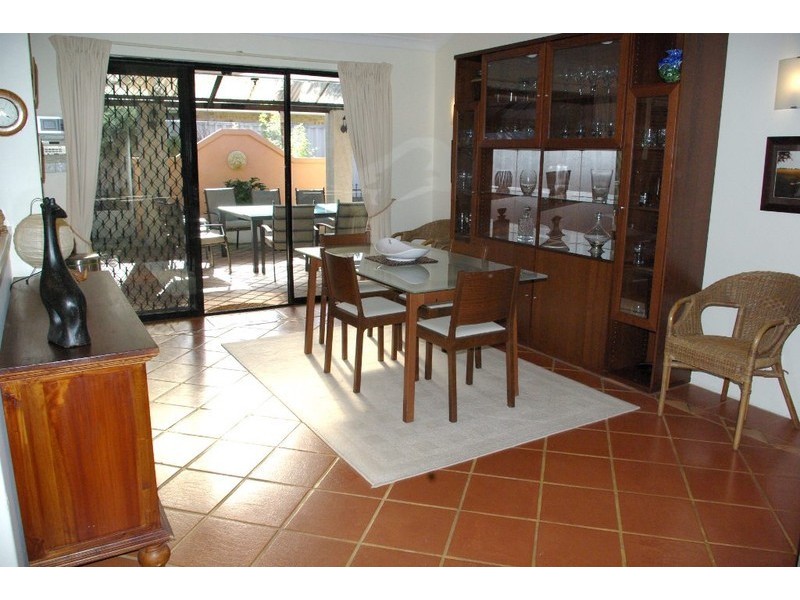 2 Bodella Gardens, Atwell WA 6164