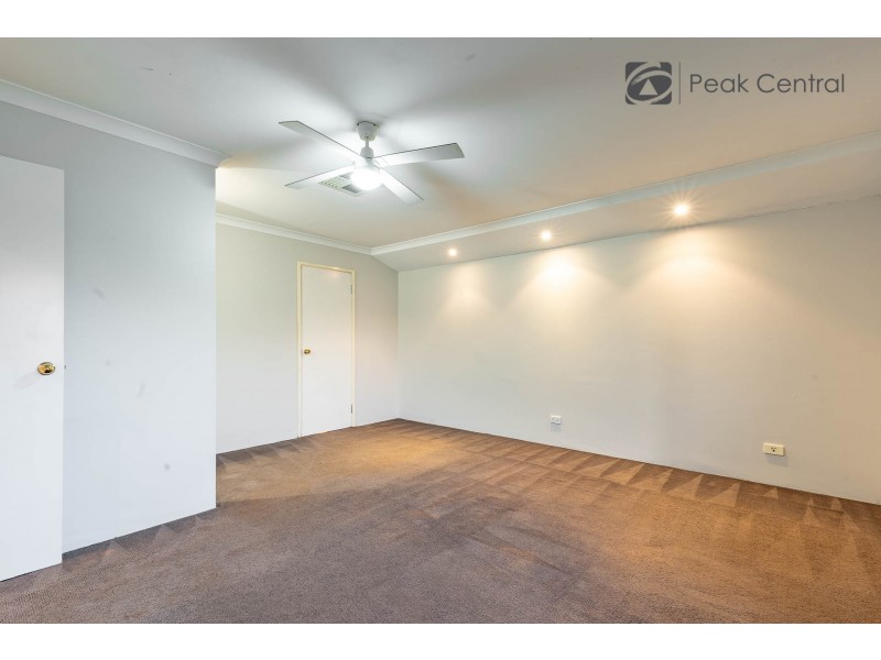 59 Seville Drive, Seville Grove WA 6112