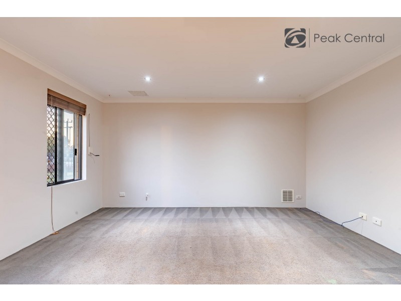 59 Seville Drive, Seville Grove WA 6112