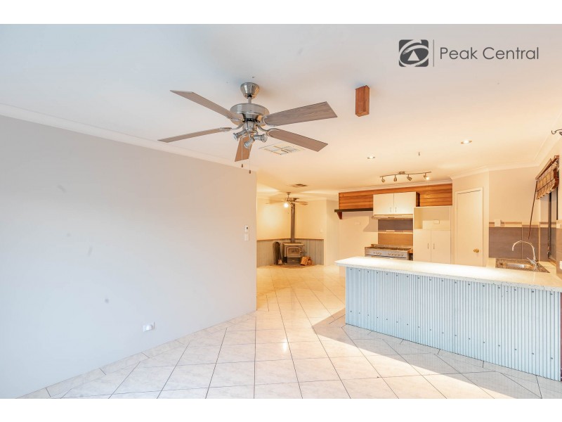 59 Seville Drive, Seville Grove WA 6112