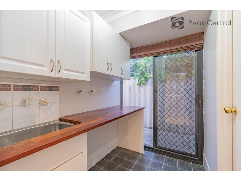 59 Seville Drive, Seville Grove WA 6112