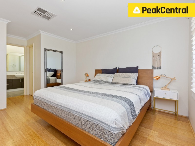 12 Minori Gardens, Yangebup WA 6164