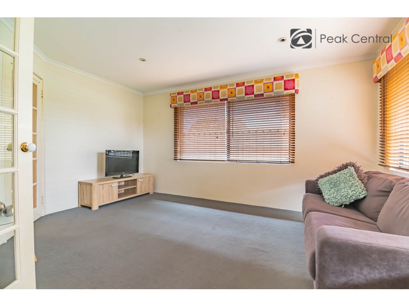 18 Wah Court, Atwell WA 6164