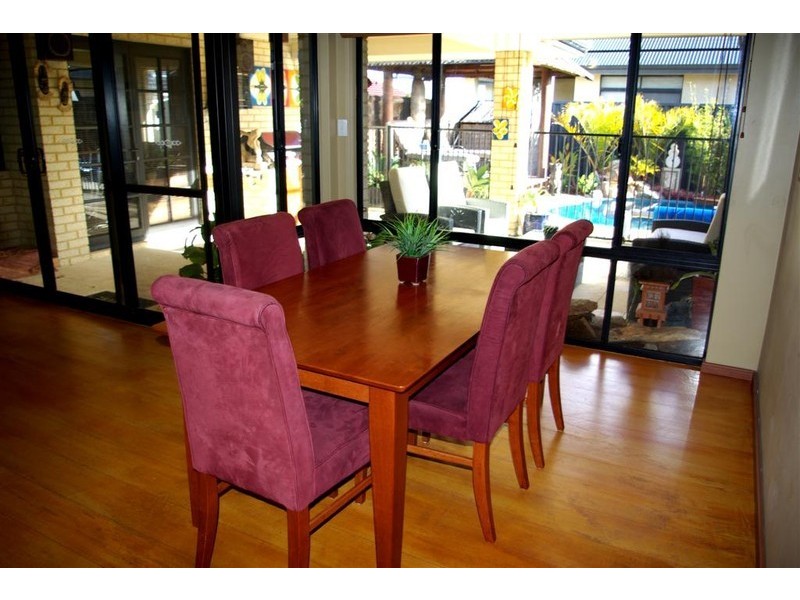 14 Cherub Terrace, Atwell WA 6164
