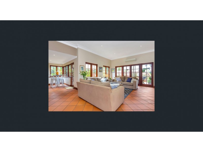 16 Alexander Street, Wembley WA 6014