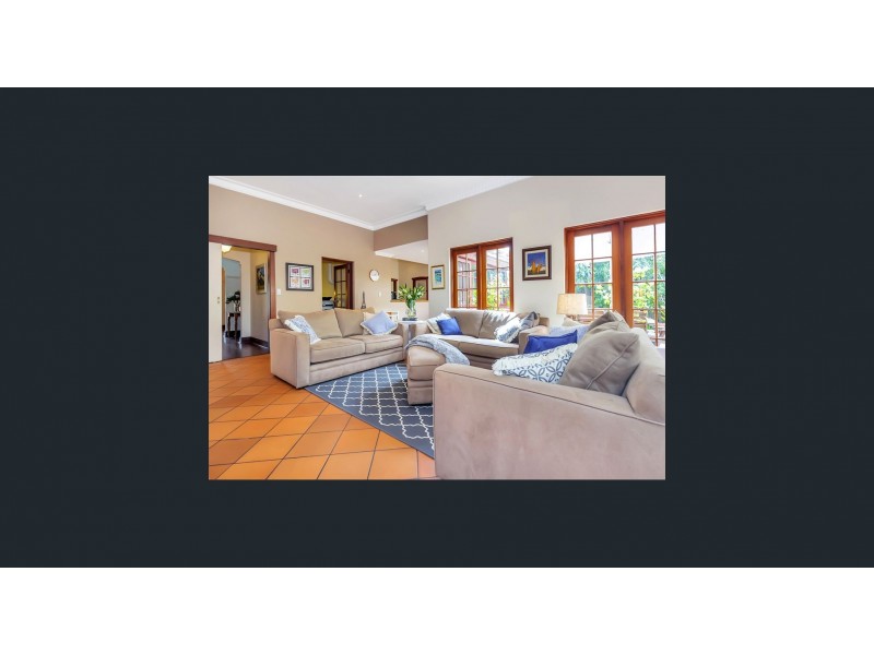 16 Alexander Street, Wembley WA 6014