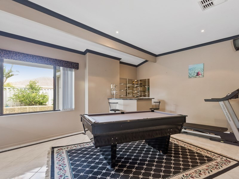 105 Brenchley Drive, Atwell WA 6164