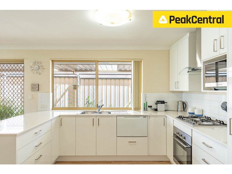 28 Freshwater Drive, Atwell WA 6164