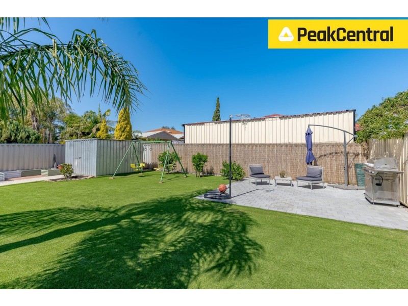 28 Freshwater Drive, Atwell WA 6164