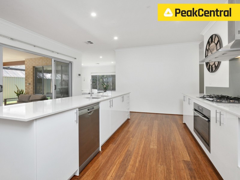 61 Coogee Road, Munster WA 6166