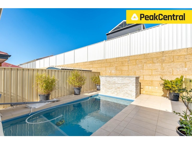 55 Coogee Road, Munster WA 6166