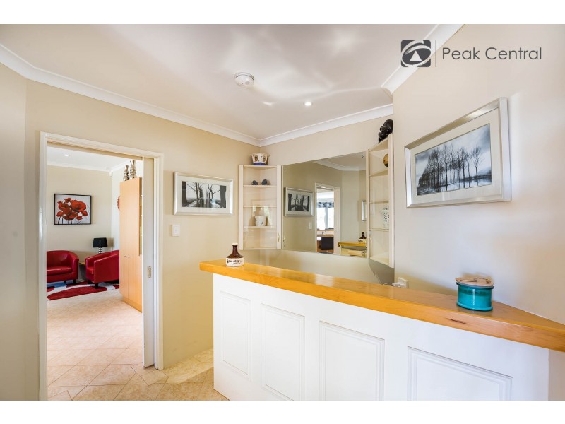 44 Folland Parade, Atwell WA 6164