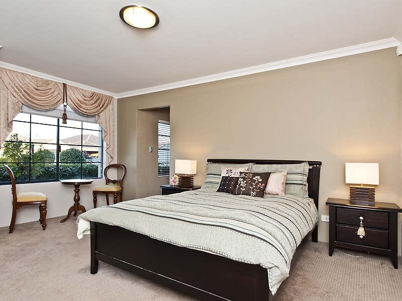 21 Swallowtail Ave, Success WA 6164