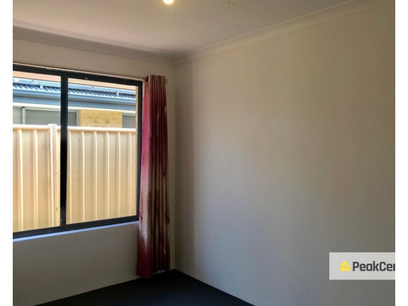 7 Mariposa Gardens, Success WA 6164