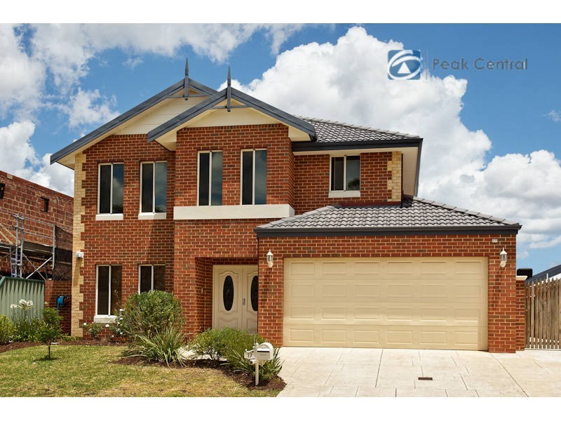 17 Blue Mountain Circuit, Aubin Grove WA 6164