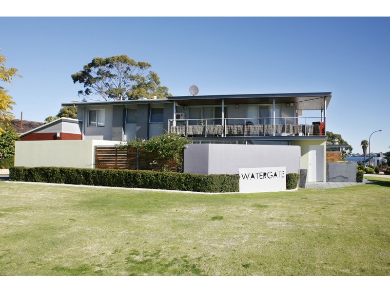 4/101 Matheson Road, Applecross WA 6153