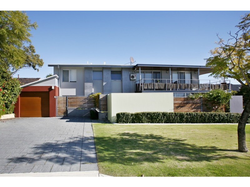 4/101 Matheson Road, Applecross WA 6153