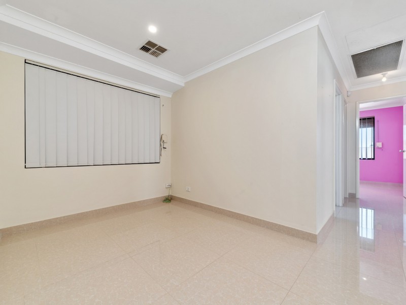 47 Brittain Road, Wattle Grove WA 6107