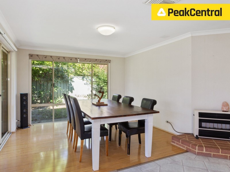6 Bree Close, Atwell WA 6164