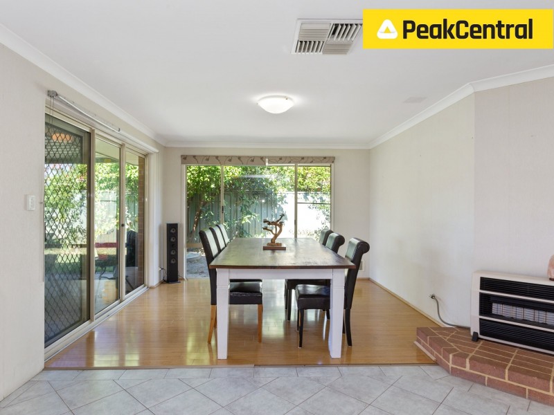 6 Bree Close, Atwell WA 6164